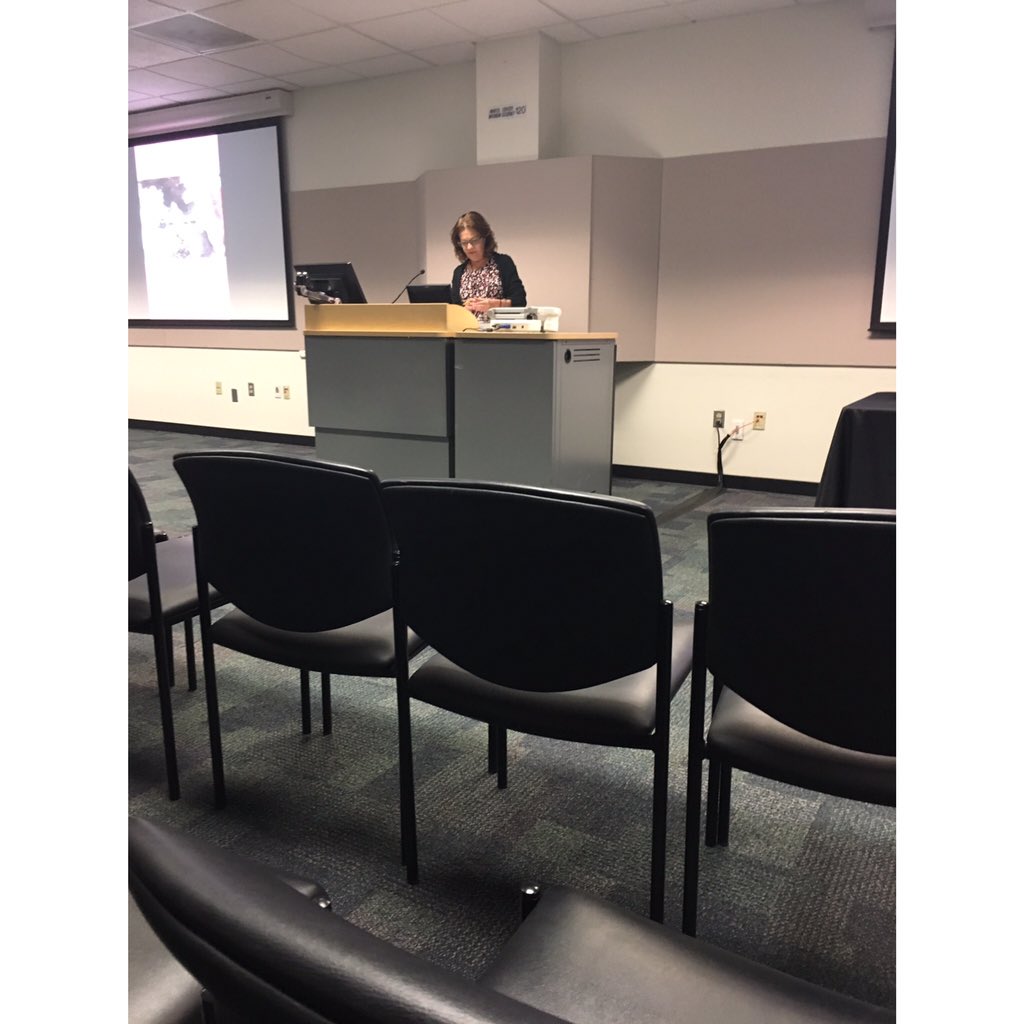 csulb_marsa's tweet image. So many wonderful presentations at our conference, “The Sacred &amp;amp; The Profane” happening until 6:00 PM tonight @ the Karl Anatol Center! Stop by and check it out ⚔️🛡🔥 #csulb #thesacredandtheprofane #englishconference #medievalandrenaissance