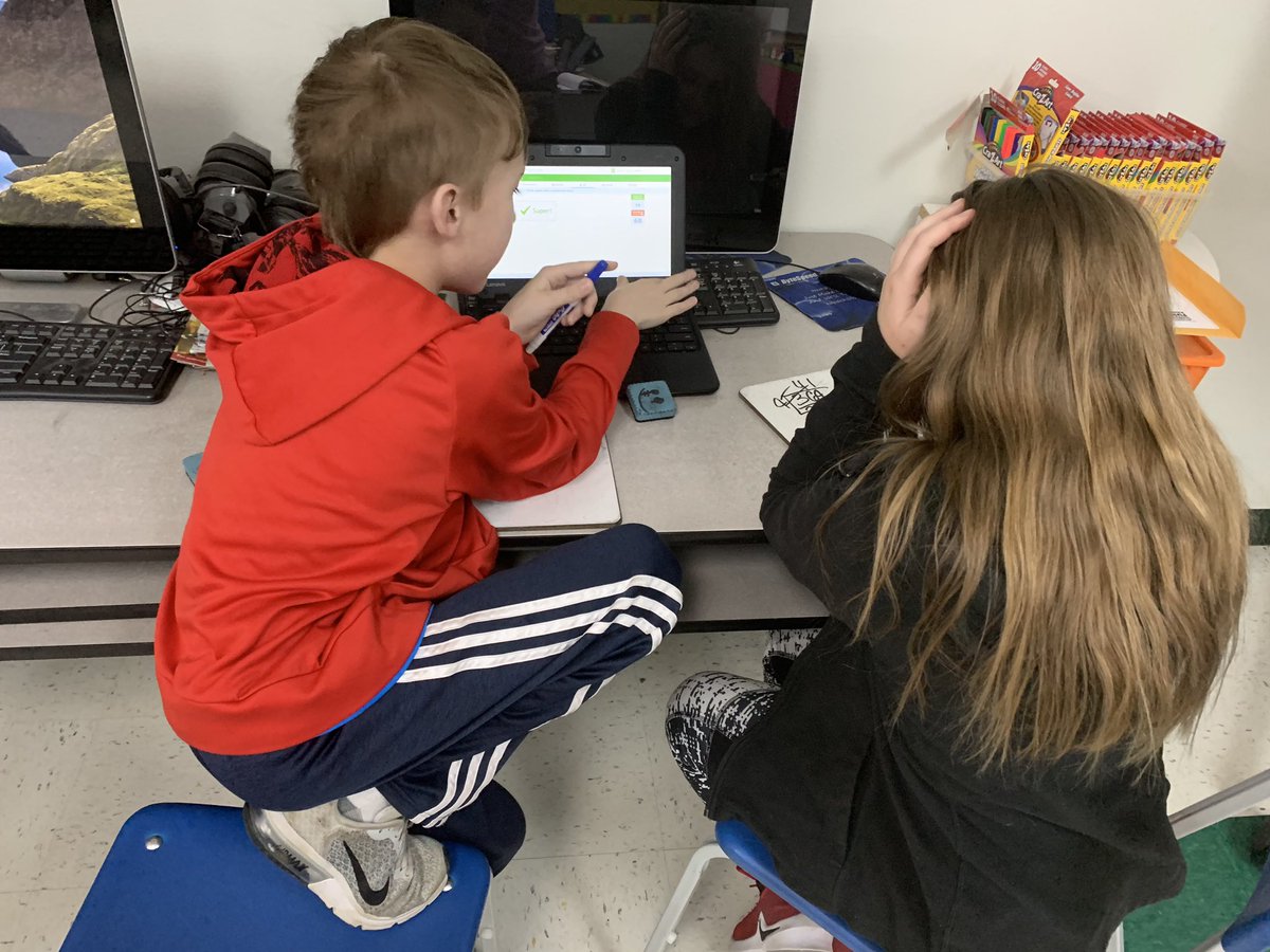 MerklinSuzanne's tweet photo. Mrs. Merklin and Mrs. Swaringim’s class are working on IXL to practice making change. #kingstonK14pride #supportothers #keeplearning https://t.co/Pm28a3dHwL