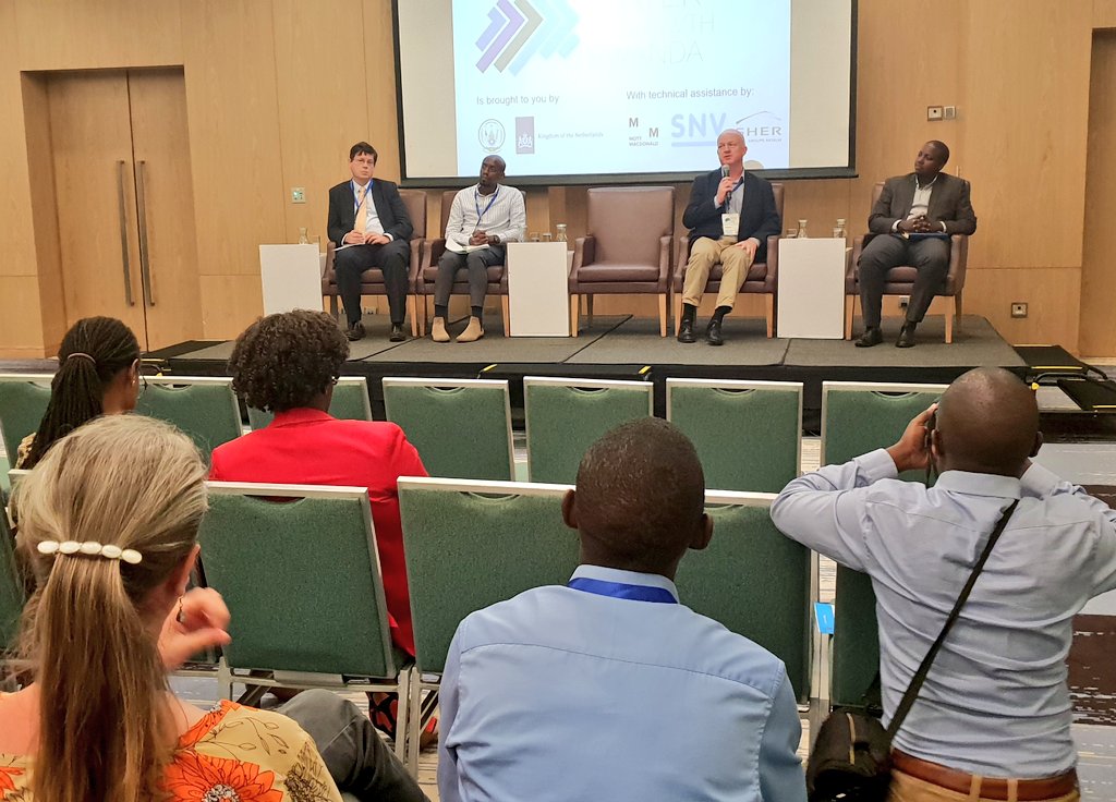 USAIDHingaWeze's tweet photo. Crowning the National #IWRMConference with informative discussions by #HingaWeze on irrigation financing and how to create access to small scale irrigation💧 technologies for smallholder farmers. https://t.co/46VgDIhR1K