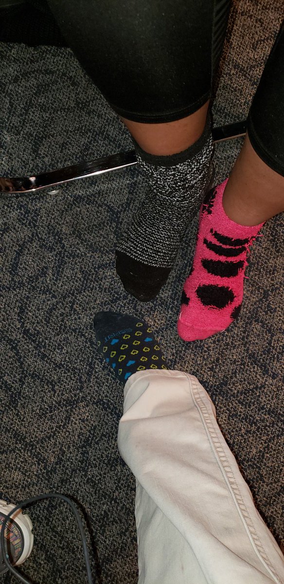 dvilleFCCLA2's tweet photo. #dvillerockyoursocks https://t.co/ddKvaeuf99