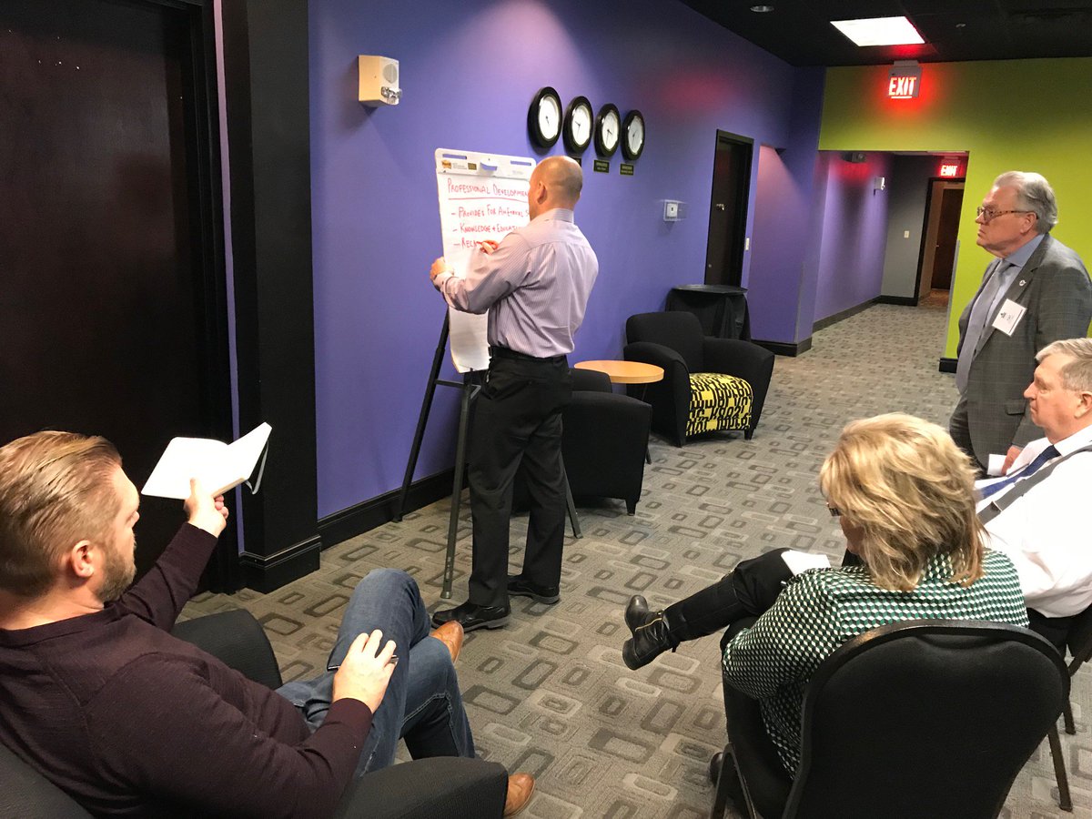 RGI_AMC's tweet photo. Our very own Leslie and Mark led a strategic planning session with NAIFA-Illinois yesterday in Springfield, IL. @NAIFA #InsideRGI https://t.co/2msXVctf0B
