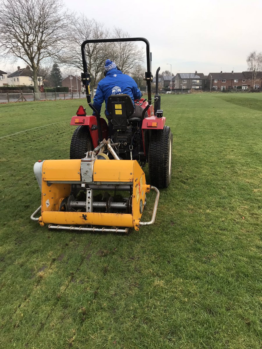 Sportspitchnw's tweet photo. Football Renovations

Scarify
Overseed
Sand Spreading 
Vertidrain/Shockwave 
Fertilising https://t.co/SOyngfeWeq