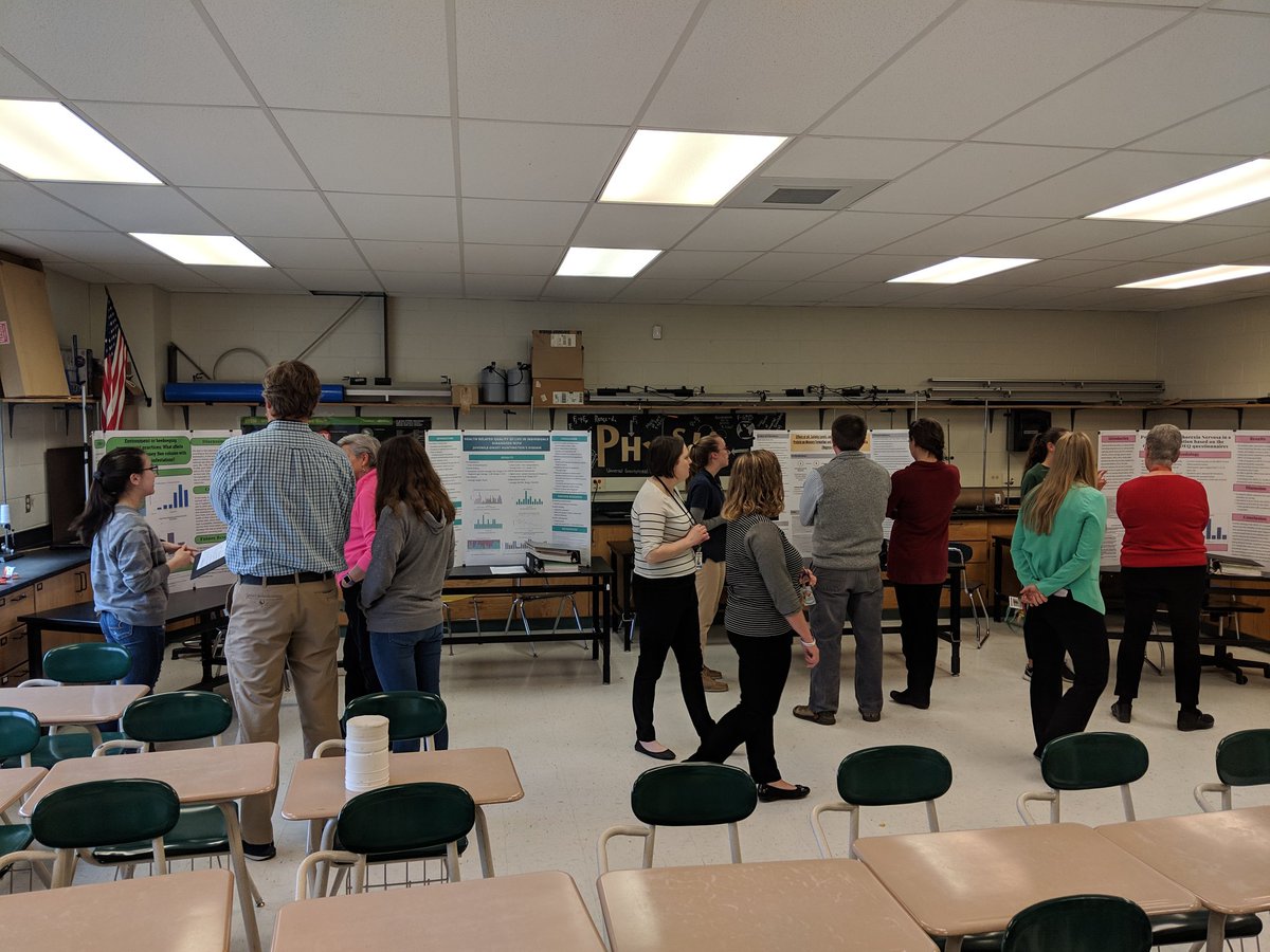VartuliSci's tweet photo. Thanks to all HF faculty that came out for our Science Research poster run through before #GCRSEF this Saturday
 Wish them luck! #HFTigerPride #HFSciRea #HFScience #shaketherustoff https://t.co/uKKC7XlQrY