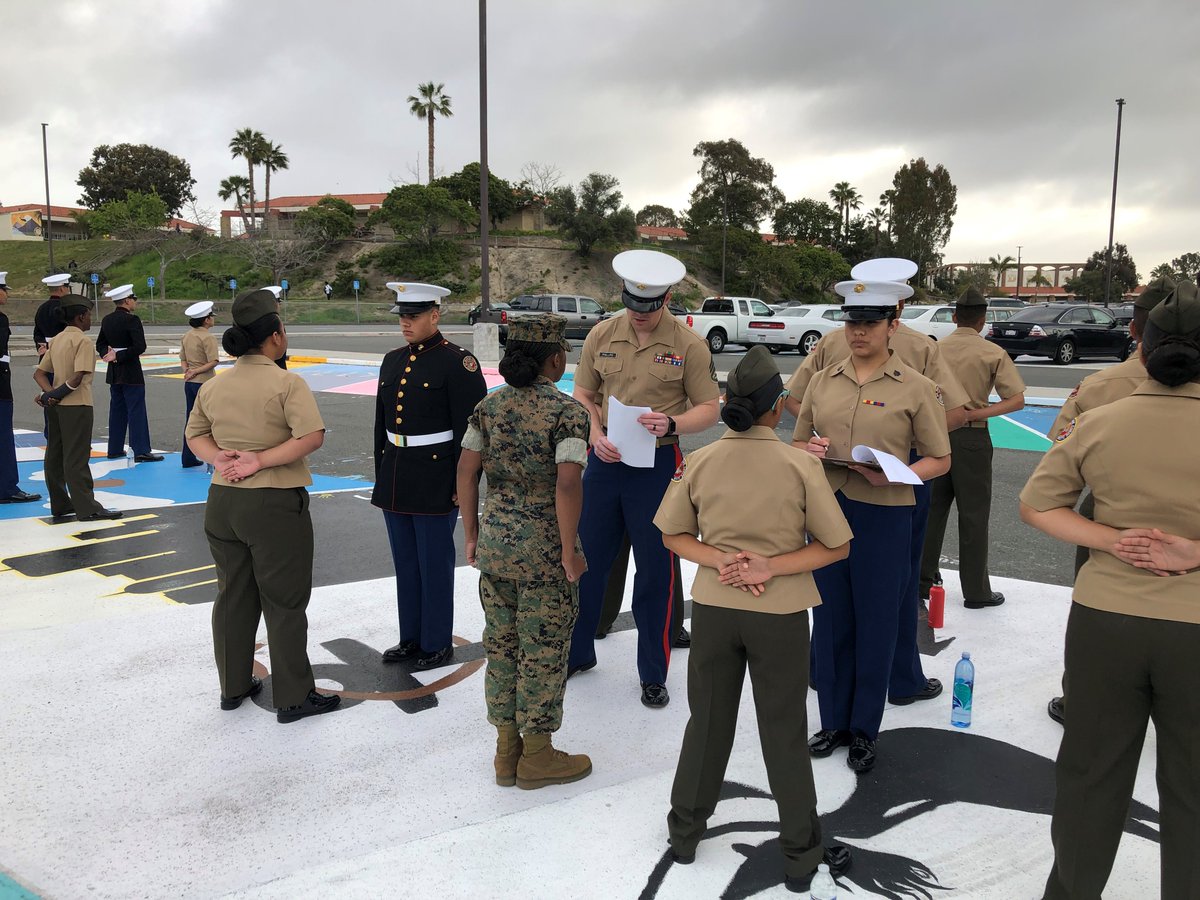 ECHS_MCJROTC's tweet photo. Cadets receiving Annual Regional Inspection. Looking good like they should. Great job cadets. @USMC #mcjrotc https://t.co/xTeT3qDY6n