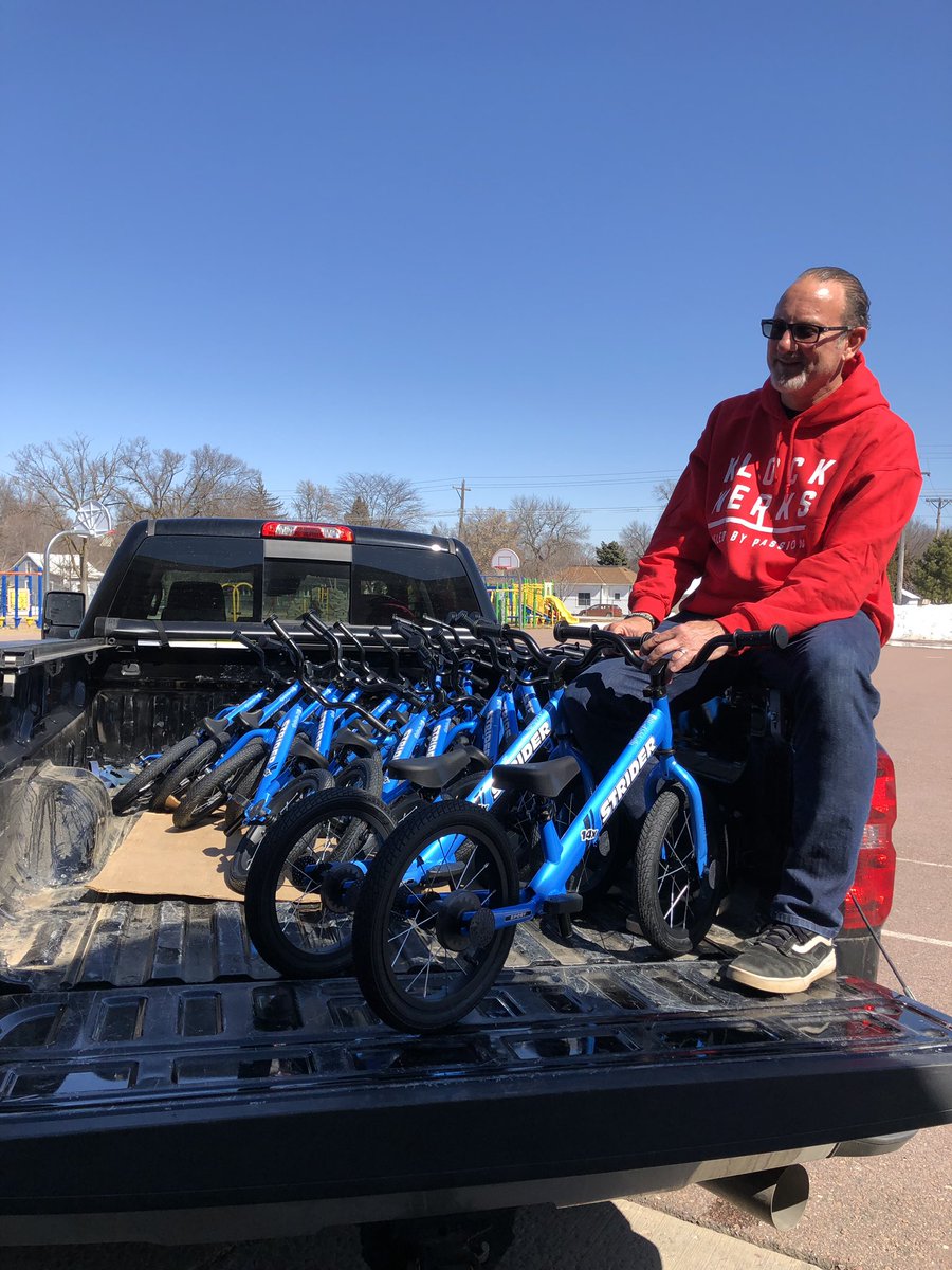 lisaheckenlaib1's tweet photo. #lfwlions #kernelsedu #kernelpride. Thank you so much to Al and Jen Bainbridge and Brian Klock of Klock Werks for the 18 Strider bikes and helmets for our kindergarten physical education program. We are so appreciative and thankful for their generosity and donation!! https://t.co/009TjfIYzU