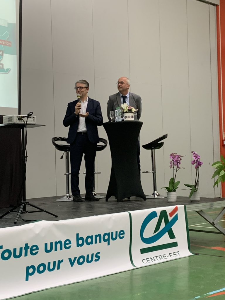 Très Belle rencontre Annuelle des Sociétaires de la Caisse Locale de Bagé <a href="/ca_centrest/">Crédit Agricole Centre-est</a> <a href="/MarcBalas/">Marcela Balaski</a> <a href="/berthet42482124/">berthet</a> <a href="/nlo_cace/">Nathalie Longueville CACE</a>
