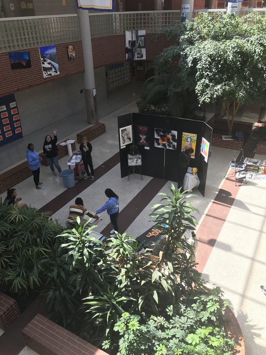 JamesBowieIBDP's tweet photo. IB Visual Arts completing their senior exhibition. If you’re not here, you are missing out! #joinib #positivebowie @JBHSAVID @ArlingtonISD @JamesBowieHS https://t.co/oOAny1KFfs