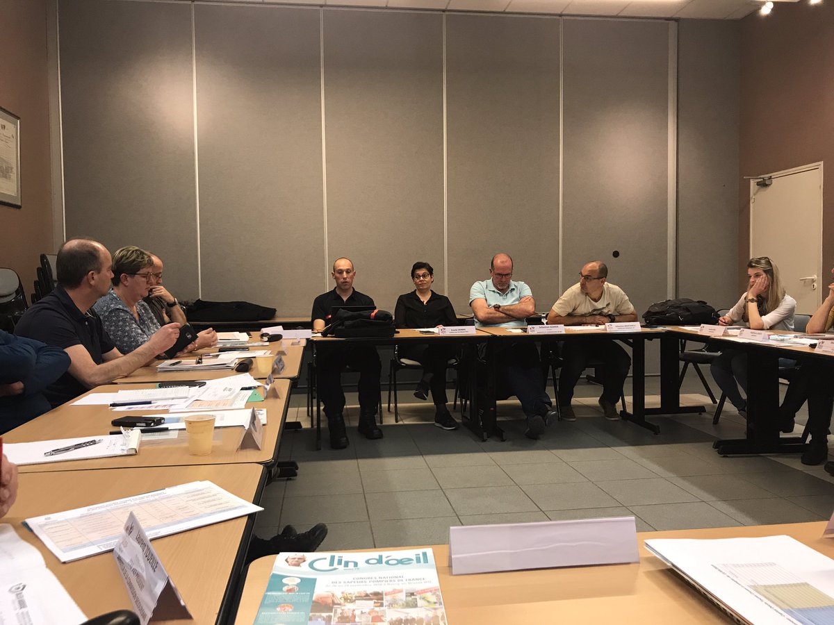 udsp53's tweet image. Conseil d’administration de l’@udsp53 ce soir dans les locaux du @sdis53 les sujets : #PSSP zonal le 18 mai prochain à Laval, redémarrage de la commission #SPP - #PATS, le #social, prépa congrès sur l’histoire de l’UD pour ses #120ans, devlpt des sections #JSP