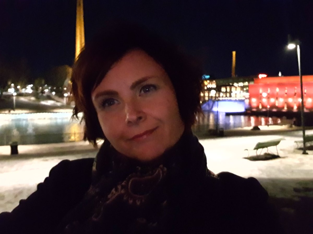 Vauhtimini's tweet photo. Good night, Koskipuisto sleeps! #finnsafe #tampere https://t.co/RbGt0tr3ij