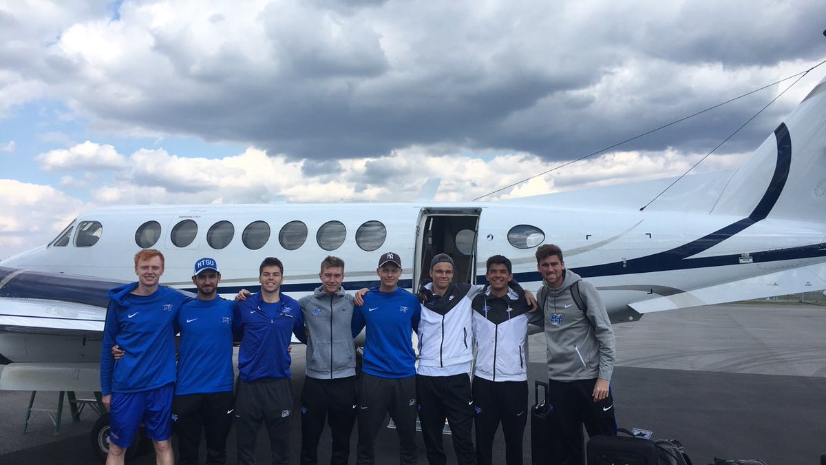 seb_rey7's tweet photo. Business trip to Virginia @MT_MensTennis #trueblue #raiders https://t.co/ieW5cHf8AP