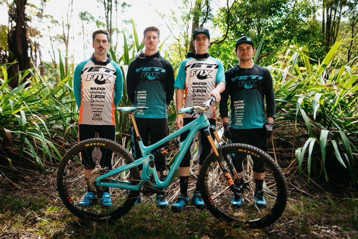 YetiCycles's tweet image. Yeti / FOX Factory and National Team riders are ready to take on a year of racing in Rotorua this weekend for Round 1 @World_Enduro.
#YetiCycles #RaceBred #RideDriven #MoreThanMyth