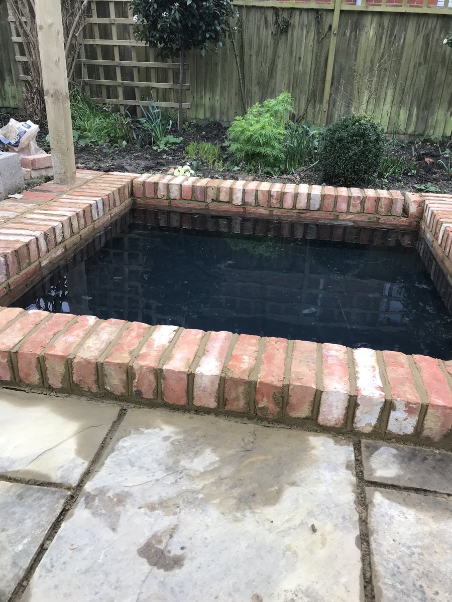 BuckinghamsLand's tweet image. The ponds filled up and the details are going in on our Hurstpierpoint project. Lovely to use reclaimed materials again #hardlandscapingdesign #patios #landscapedesign #hardlandscaping #koiponds #reclaimed
