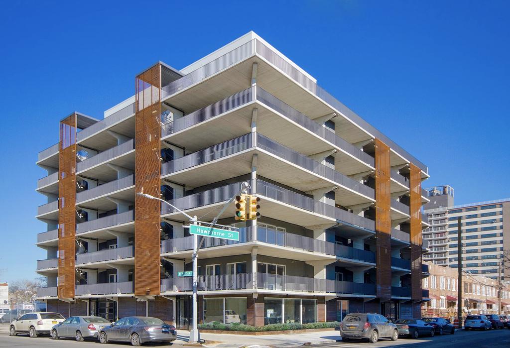 #HELLOTBT Welcome to 651 New York Ave 🗽Hello New York! 🍎