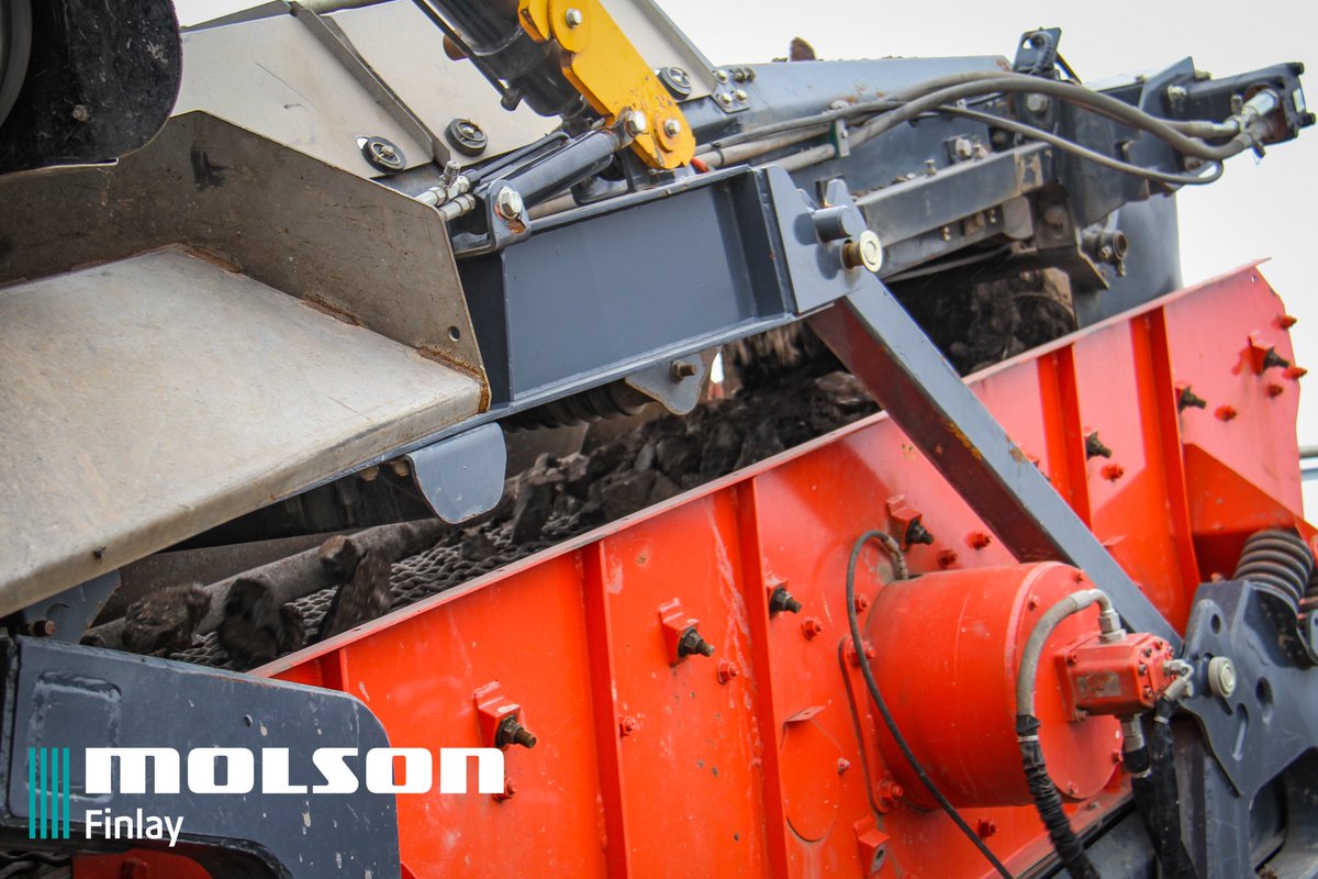 molsonfinlay's tweet image. Great to see the first @terex_finlay I-120 RS impact crusher processing C&amp;amp;D waste in the UK at @prichards1995 in South Wales.
Contact Molson Finlay for more information and availability.

#terexfinlay #molsonfinlay #molsongroup #i120rs #impactcrusher #aggregates #quarry #impactor
