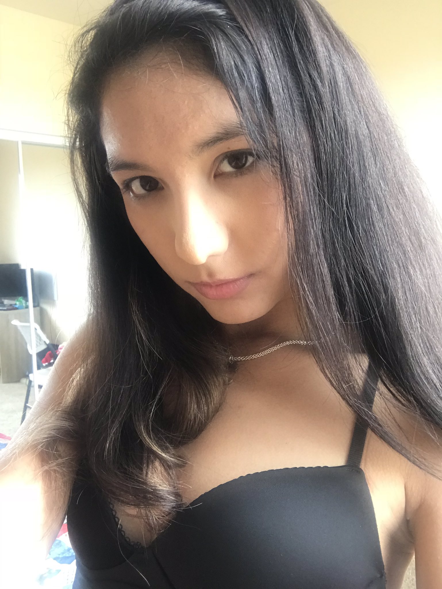 TW Pornstars - 2 pic. Melody Yuna. Twitter. LIVE now on. 8:38 PM - 21 Mar  2019