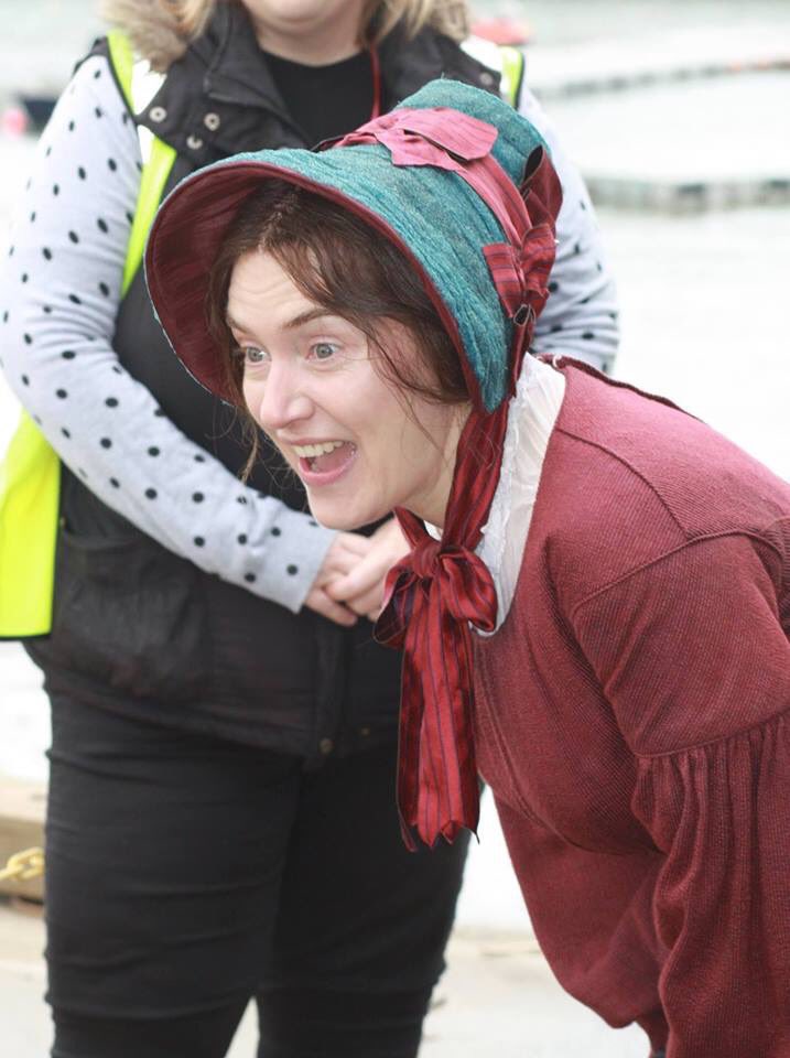Maven_Creative's tweet photo. Captured these shots this morning of Mary Anning aka Kate Winslet on set of Ammonite 🦕
#katewinslet #ammonitefilm #filming #Lymeregis #dorset #MaryAnning #womeninScience https://t.co/2J7eeWMqVh