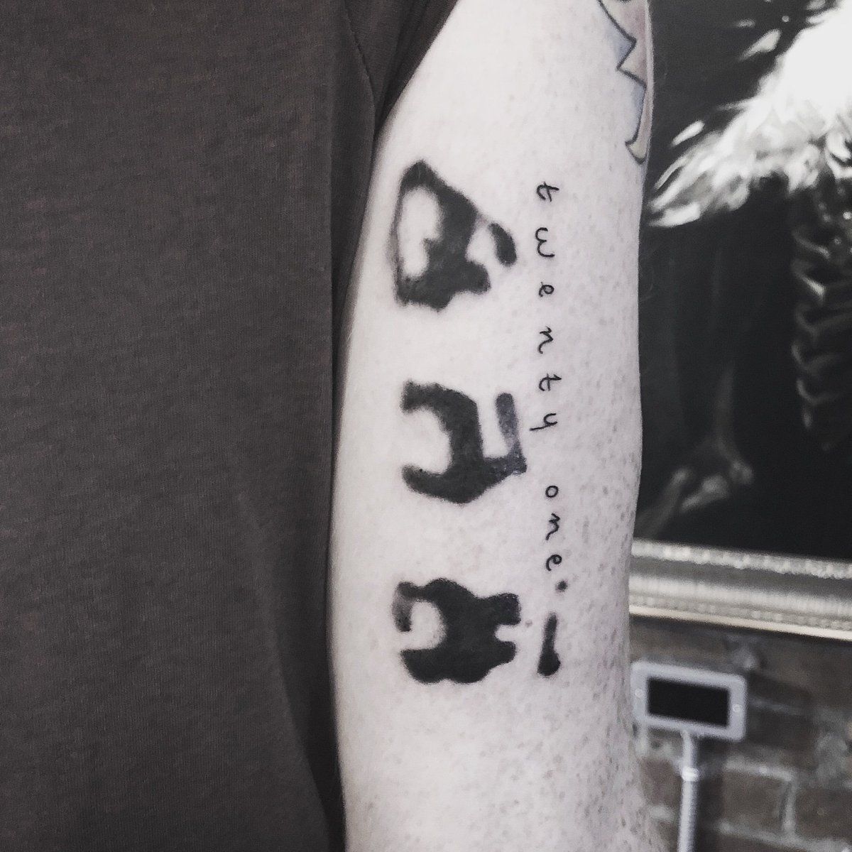 corporalcormo's tweet photo. Leaving you with a pic of a tattoo I got. Big love to the inspiring people we celebrate today. Here’s a link to the doc in case you have a chance to check it out https://t.co/TGr7ycIMm7
happy World Down Syndrome Day #perfectlybeautiful #beautifullyperfect #wouldntchangeathing https://t.co/TEH3EGf9Ct