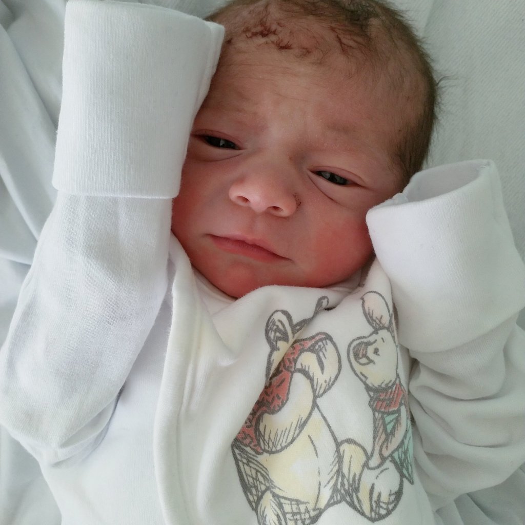 tasha_d_86's tweet photo. Welcome to the World! https://t.co/gL6pJlDYOQ https://t.co/zrlZa8ixpO