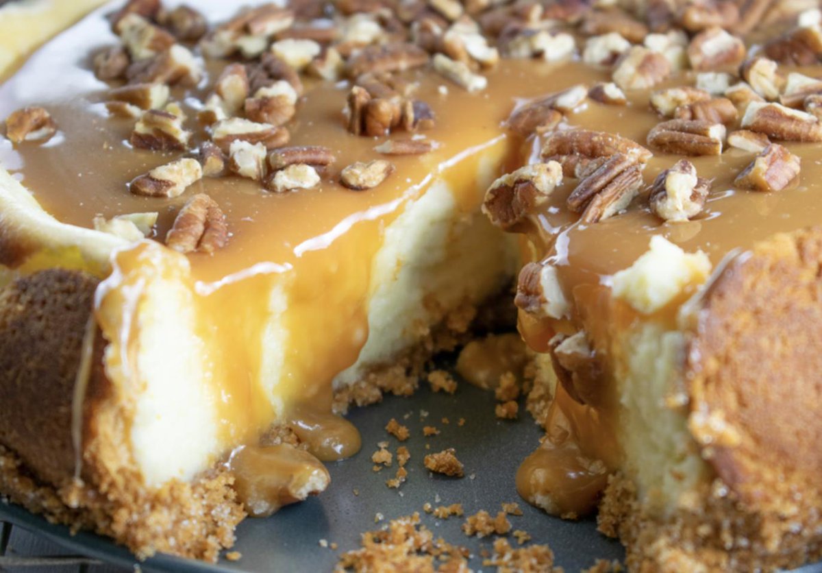 Perfect for your next party!  A decadently delicious Caramel Cheesecake.  Get the recipe on our NEW website at thebroomfielder.com/2018/12/01/184…