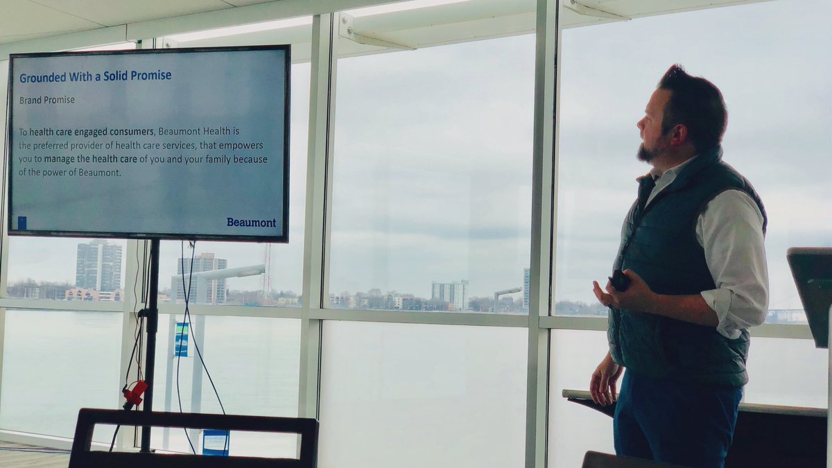 JosephWesolek's tweet photo. Thanks to all the #EVDET attendees for allowing me to sling some content knowledge today! #nailedit #hcsm https://t.co/Ad2BobE9ME