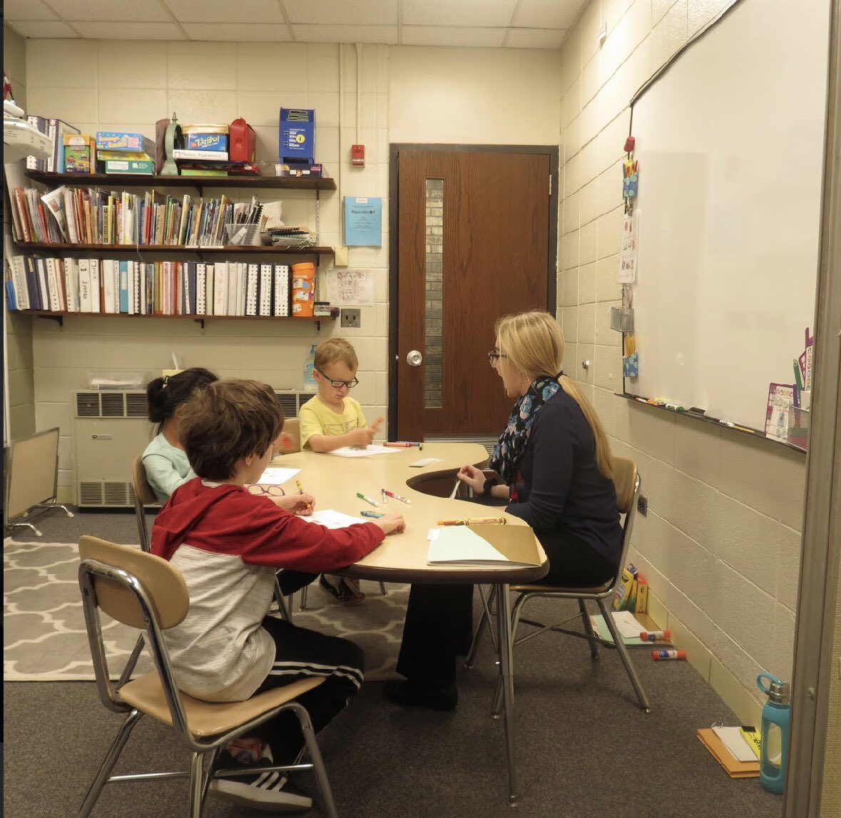 NCHSteaching2's tweet photo. Ms. DeKruiff got to pull a few of her students for a reading and writing lesson. She works with cooperating teacher Mrs. Ramsay. #inspire203 @prairied203 https://t.co/AacHuevqCC