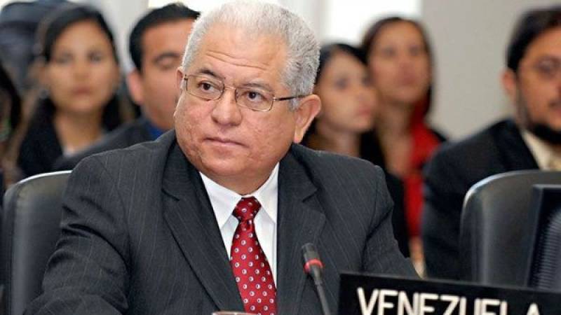 ConElMazoDando's tweet photo. ¡Clarito! Jorge Valero: Informe de Bachelet está influenciado por una falsa campaña mediática https://t.co/zPf3BpkdFx https://t.co/FCDOEEbhNf
