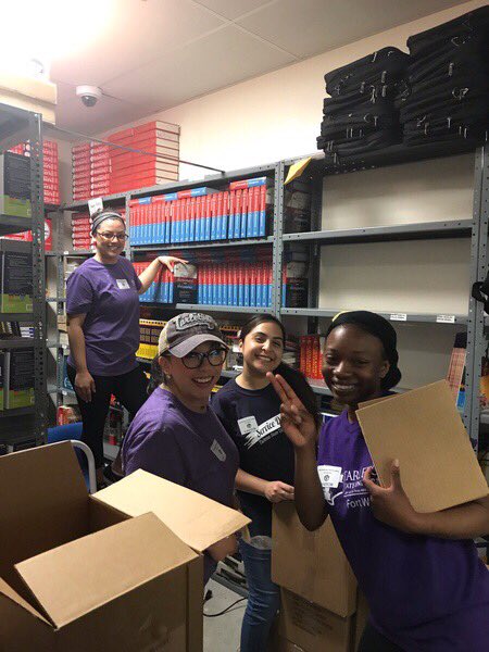 DrNPJones's tweet photo. @TarletonSOCW showed up in a big way today. Juniors and Seniors served community partners with a smile. 💜 @realsocialwork @TarletonFW #TarletonSOCWserves #TarletonService19 https://t.co/HDldttvDJb