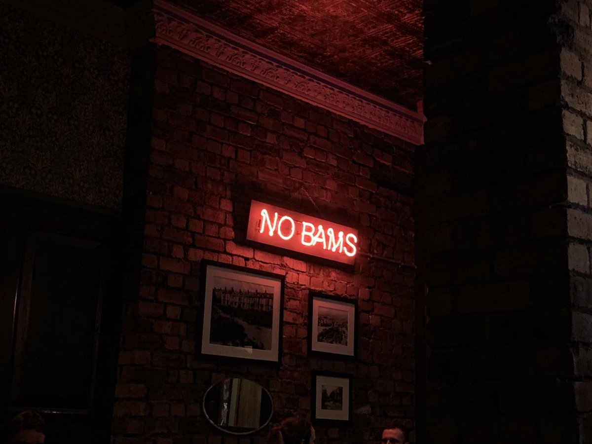 KeithSharp's tweet photo. More Glasgow pubs need this policy. https://t.co/DPKxndTiUZ