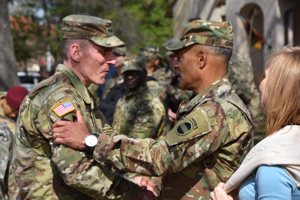 #USArmy Gen. Michael X. Garrett became the 23rd commander of <a href="/USArmy/">U.S. Army</a> Forces Command March 21 during an Assumption of Command Ceremony on @FtBraggNC, hosted by @ArmyChiefStaff Gen. Mark A. Milley. | #ArmyReadiness, #ReadyNow🇺🇸