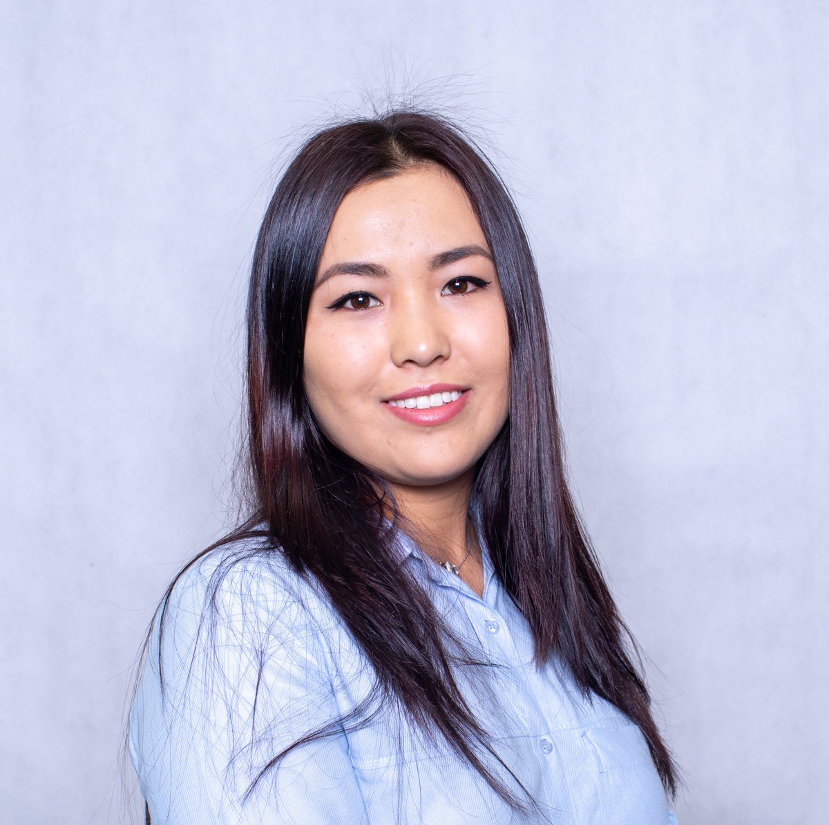 uscaef's tweet photo. Gulzira Ashirali kyzy (AUCA) – At @MyAUCA Gulzira took part in such clubs as Youth Social Entrepreneurship Program (YSEP), ENACTUS, Charity Club, and Volleyball Club.  She also took part in the Work and Travel USA Program, working at a hotel in New York. #USCAEF https://t.co/rcY3opJUBz