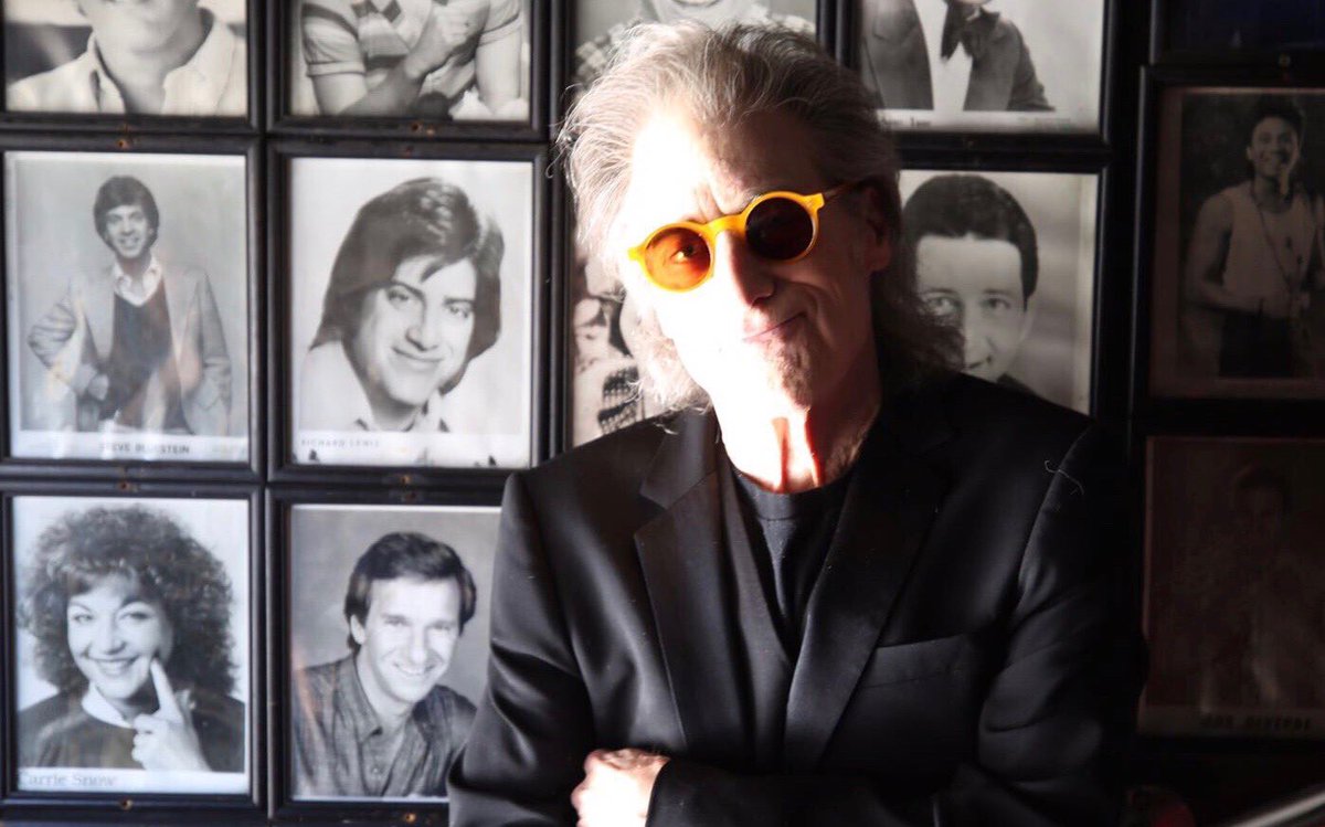 Richard Lewis tweet media