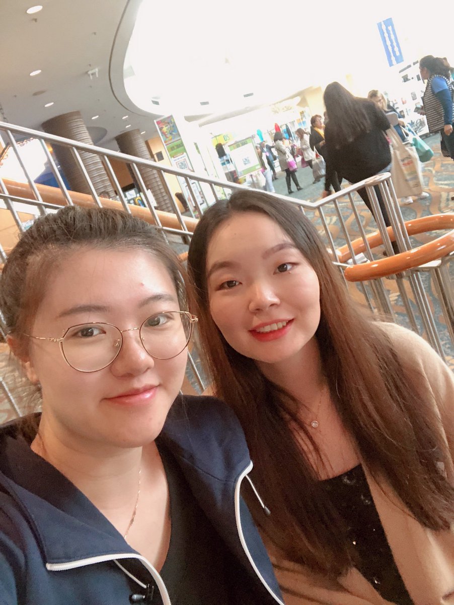 Amber73451914's tweet photo. Lol. We are tech assistance! Helping others makes me feel great! Welcome to our desk and say hi hhhhh #PepperdineTESOL #PeppGSEP #CABE2019 #CABEBILINGUAL https://t.co/YKlOzSxfQC