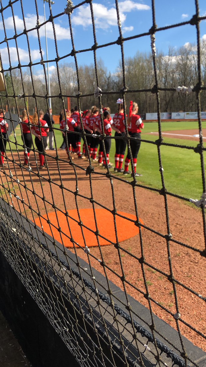 T_Stonecipher's tweet photo. No place I’d rather be! Love me some #MSTrojanSoftball @madelyn_s1 https://t.co/4fidCrGct0