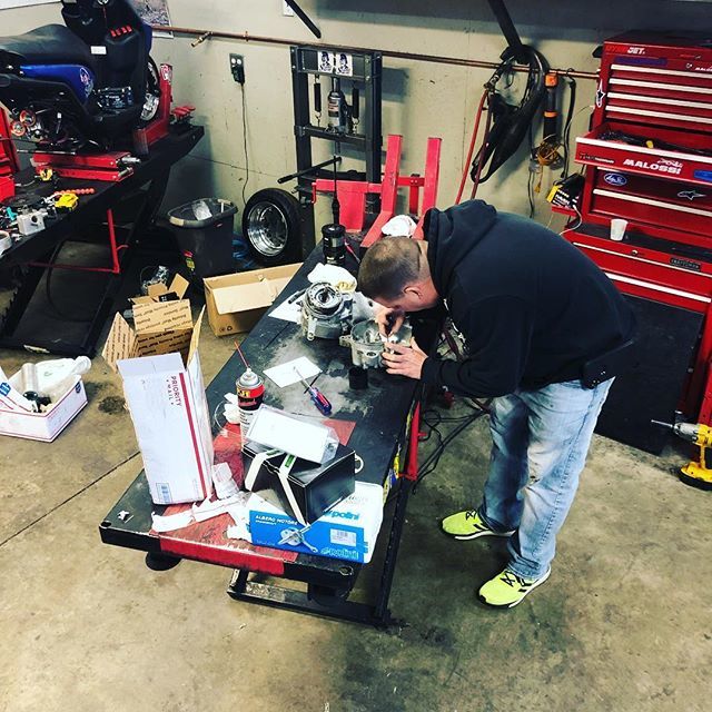 ScooterSwapShop's tweet image. Not too sure about this new apprentice. However he’s willing to learn :) #prebug #zuma #mxs #stage6 #hondaruckus #bws125 #yamahazuma125 #hondaelite #bwsr ift.tt/2Cy8UyT