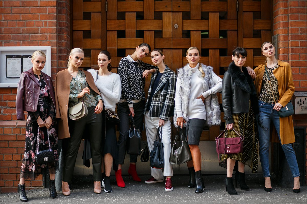 BELFASHIONWEEK's tweet photo. #SushiSaturday - A date for the diary! Featuring the top picks from #BFW with a generous Asian Afternoon Tea in the sumptuous  @zenbelfast. Grab the girls &amp; come along for an afternoon of fun, fashion and food! Get your tickets here: 
https://t.co/ggXqsbu1z9
#BelfastHour https://t.co/x3TCYH3zud