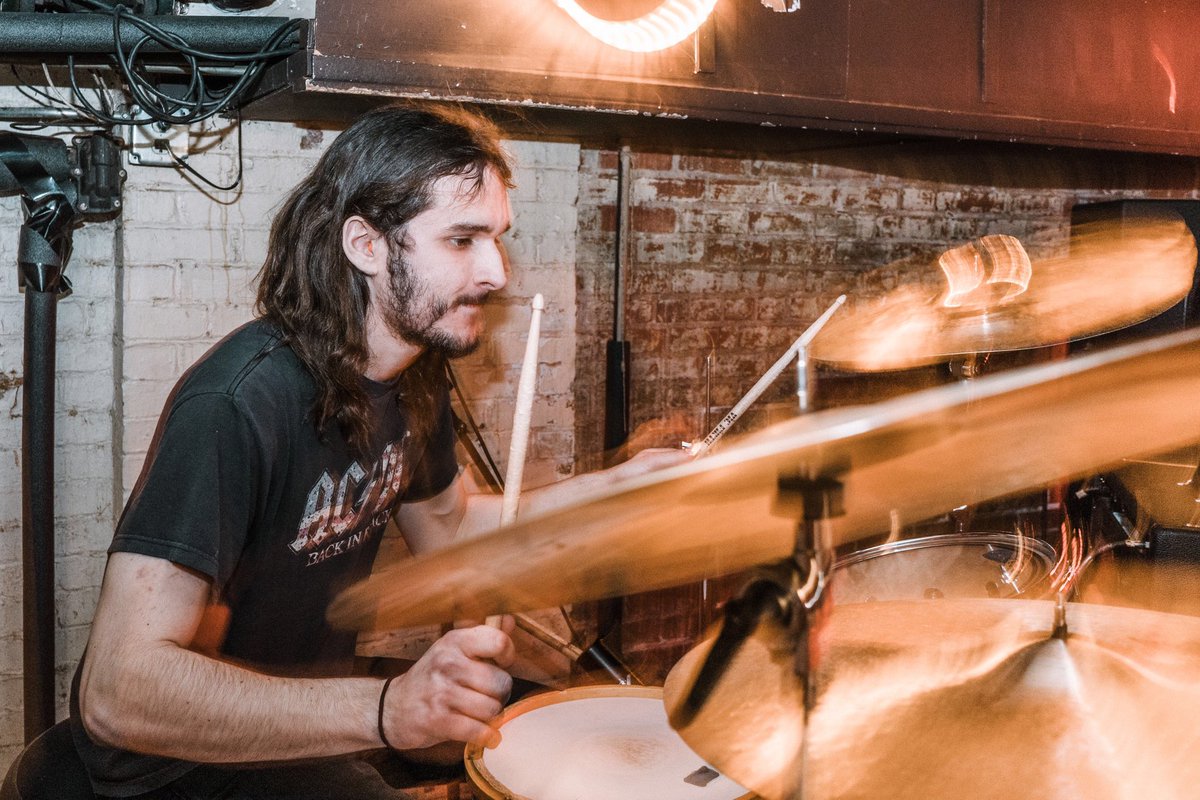 Dead Fall tweet media