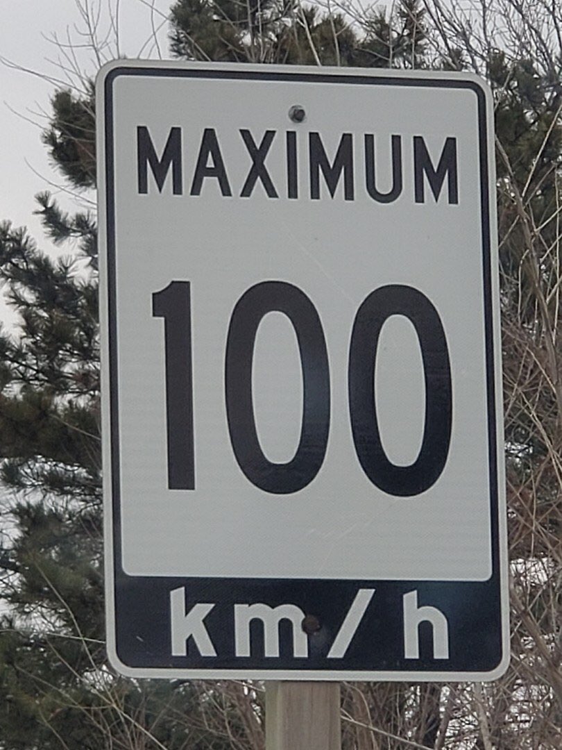 OPP_HSD's tweet photo. 227km/hr on #Hwy401 in Whitby today. 
20 year old man just lost his priveledge to drive 😥🏎🚓
#7DayLicenceSuspension
#7DayVehicleImpound https://t.co/JCjsatUQFy