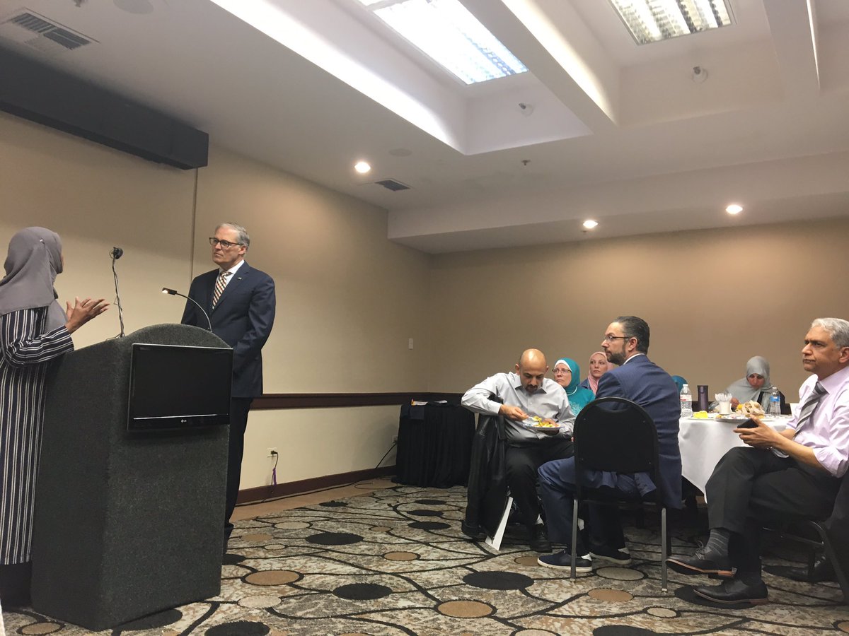 CAIRWashington's tweet photo. Community leaders ask @GovInslee questions about #mosquesecurity #gentrification #youthdevelopment #schoolbullying #politicalrepresentation & #combatinghate in Washington State at Muslim Day at the Capitol #MDAC2019 https://t.co/E8XXnAj3xH