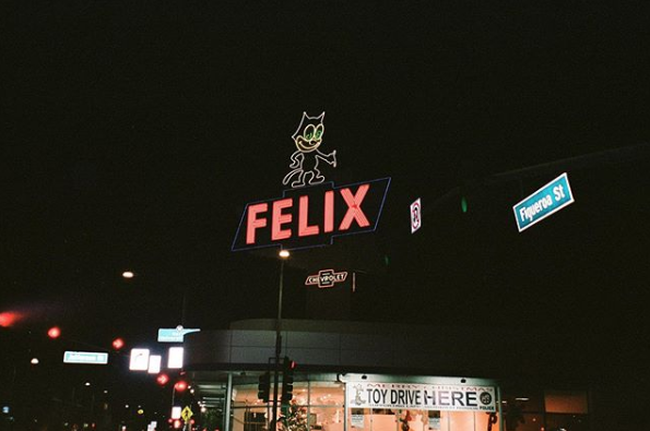 felixchevrolet_'s tweet photo. Located in the heart of downtown Los Angeles 📷: @_inmyeyes #lalandmark #neonsigns https://t.co/8z7piTLLIM