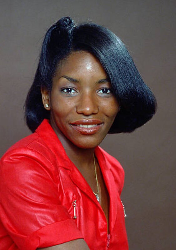 Stephanie Mills's Birthday Celebration HappyBday.to
