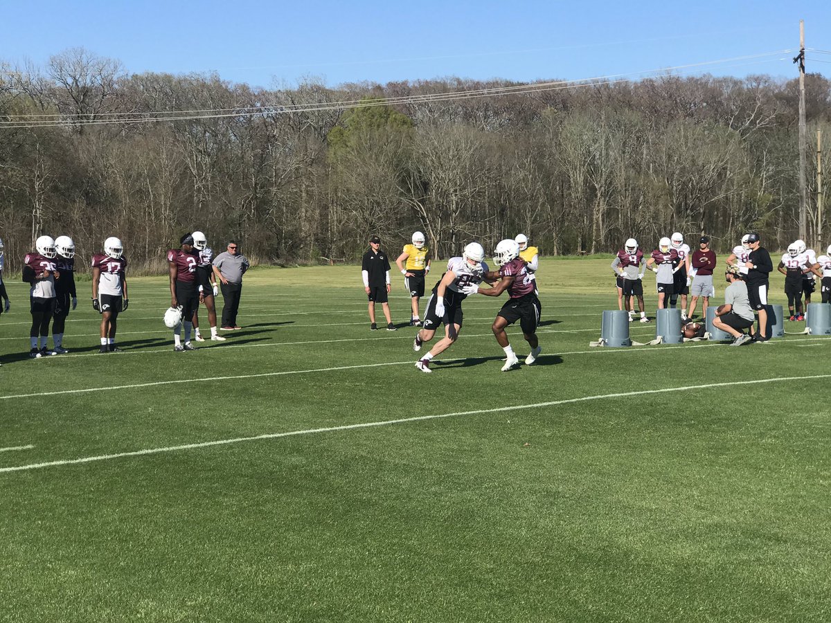 dialcole13's tweet photo. #SpringPractice2K19 https://t.co/O4Xe0r5TnR