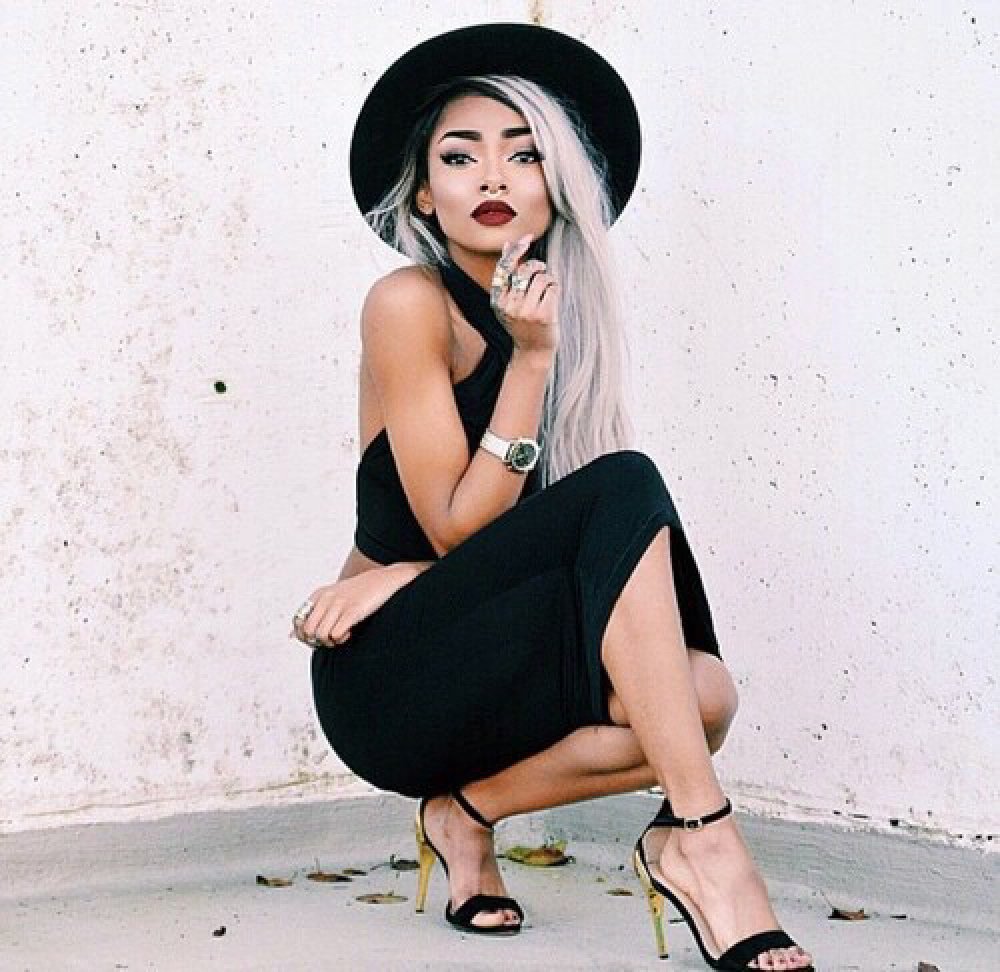 ImpulsifyS's tweet image. 80% off selected items!!

#happy #streetstyle #moda