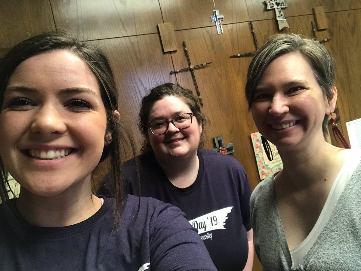 KathrynFritts's tweet photo. Having a great Service Day at Cross Timbers Fine Arts Council! @realsocialwork @TarletonSOCW #TarletonService2019 https://t.co/LdcOSJHmLS