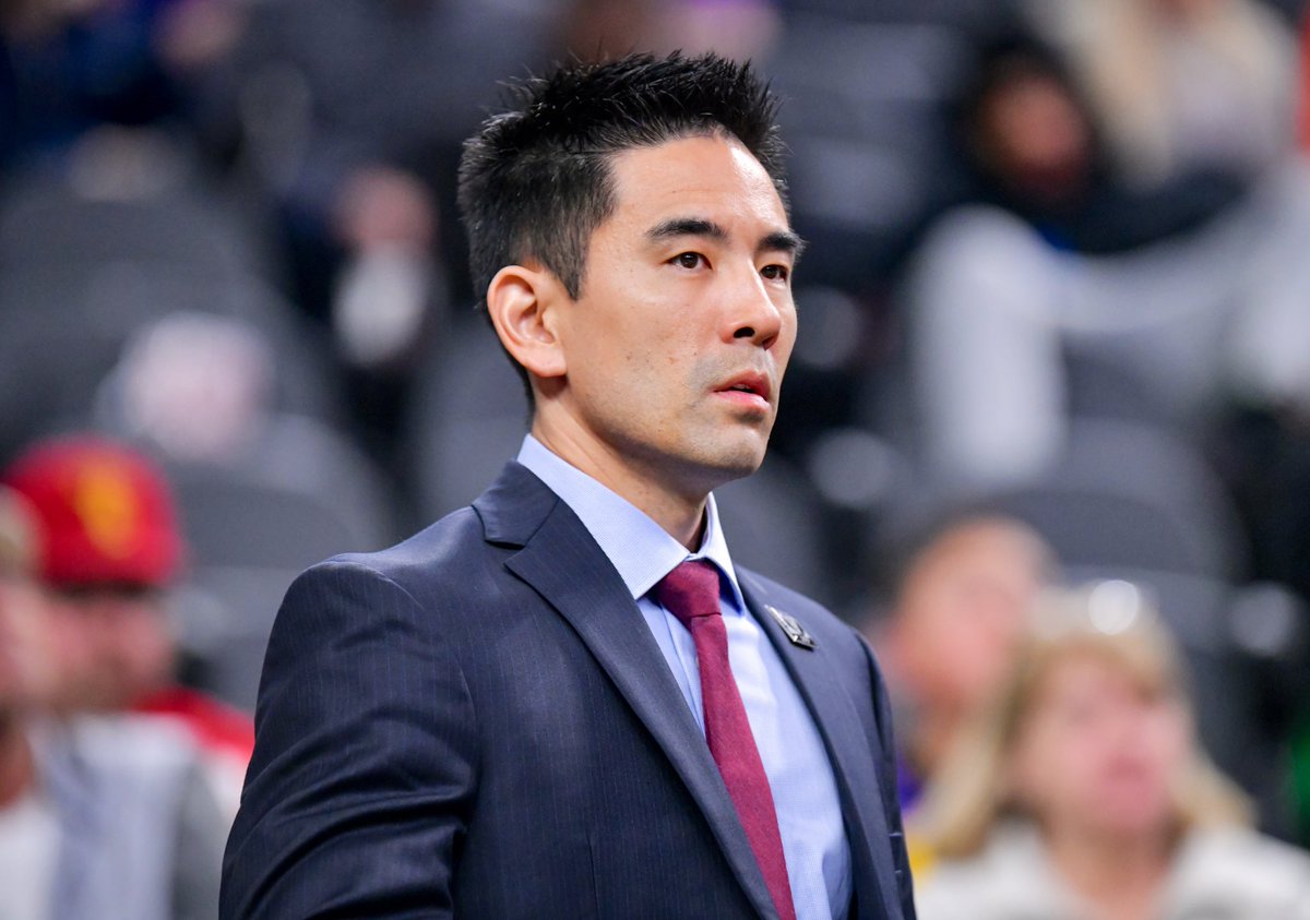 To celebrate National Athletic Training Month, we honor our dedicated athletic trainer Jon Yonamine!

#NATM2019 | #ATsAreHealthCare