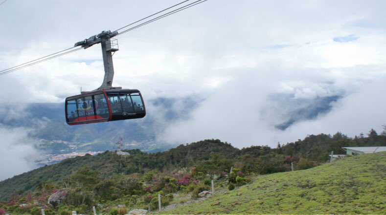 gabyhvt's tweet photo. Por la #CalidadDelAire y la #MovilidadSostenible Que sistema te gustaría para algunos Barrios de ladera alta? Funicular, teleférico o actual metrocable . @sttmed @metrodemedellin https://t.co/9zCGdw4QsS
