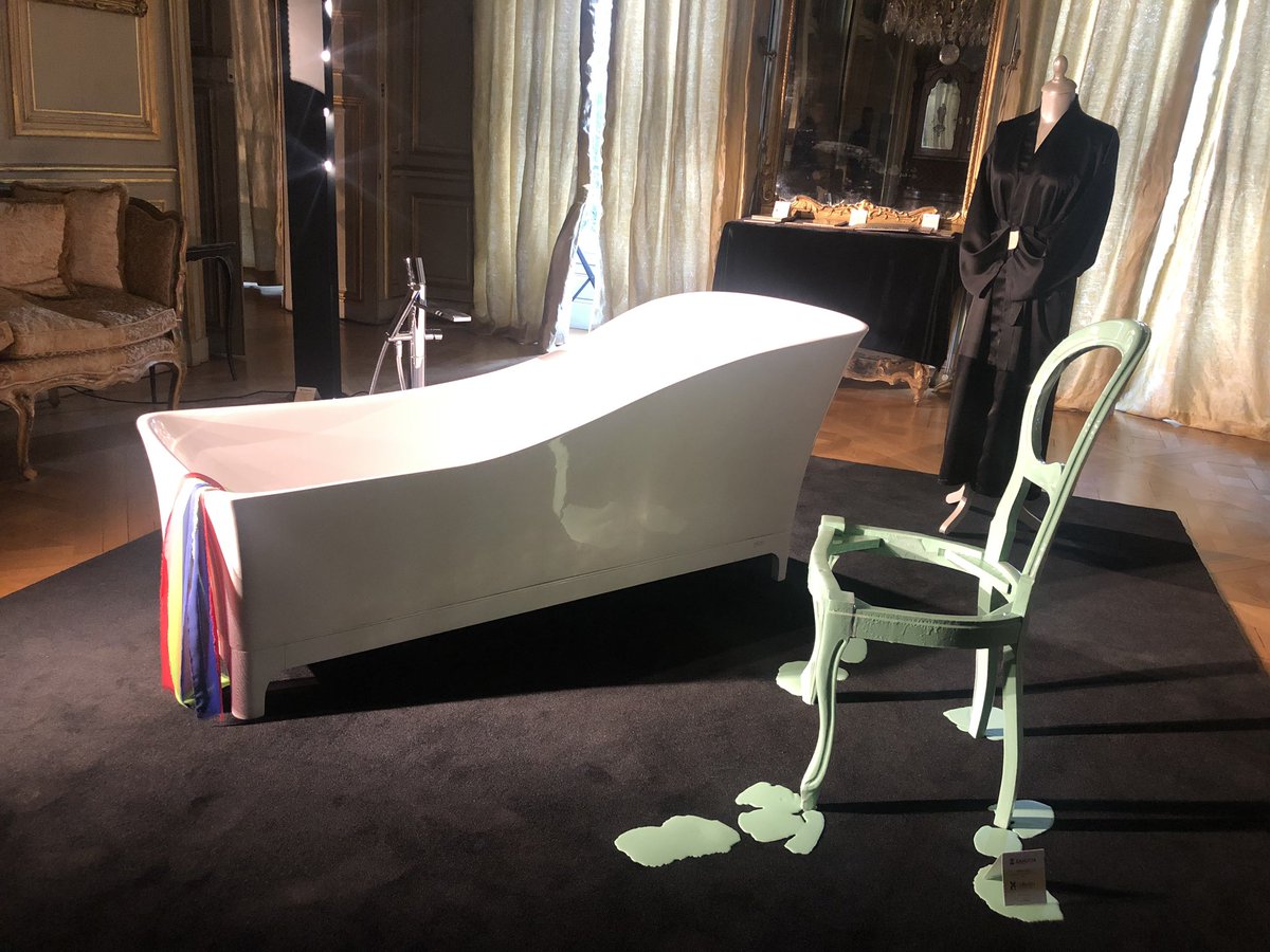 ItalyinFrance's tweet photo. Un ringraziamento a #ZanuttaFrance per l’allestimento della Giornata Italiana del #Design italiano nel mondo 2019 all’Ambasciata d’Italia a Parigi. Grazie anche a #Atena per le luci e a Amedeo D’Albis e Giovanna Carrer per la collaborazione #MadeInItaly #ItalianDesignDay https://t.co/EvdaTp7G1f