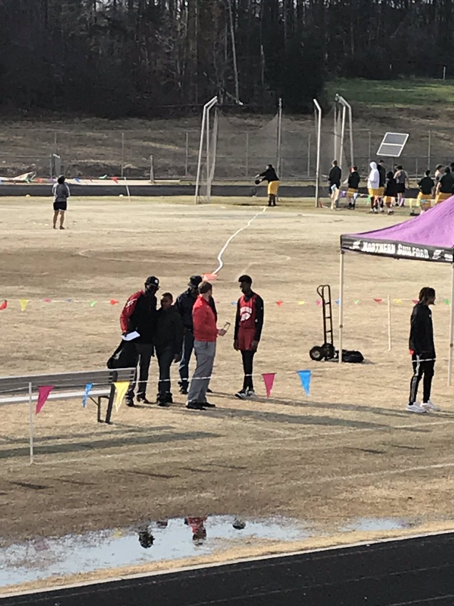 ChristiWenger's tweet photo. First track meet of the year! Proud of our Panthers!! #pantherpride #TwoTypesofPeople https://t.co/KULBOi8nHm