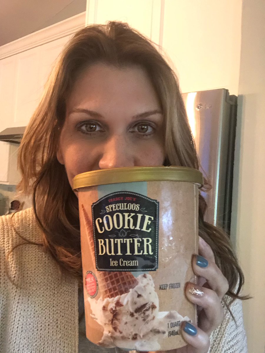 kristenhewitt's tweet photo. If you are going to break your diet and Lenten Promise - this is the way to do it.
Also I will be sick later and it was totally worth it.
#notpaleo #Ihavenowillpower #omg https://t.co/w716x5pdZ3