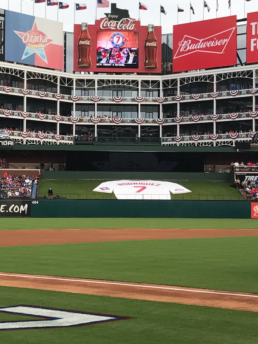 LSTCompanies's tweet photo. Only 7 days until opening day, so we find it appropriate to give a shoutout to our favorite #7 @Pudge_Rodriguez - who else is excited?!
.
.
.
#LSTMarketing #Pudge7 #TXRangers #DFW #mlb #OpeningDay https://t.co/yrsb4u5rcn
