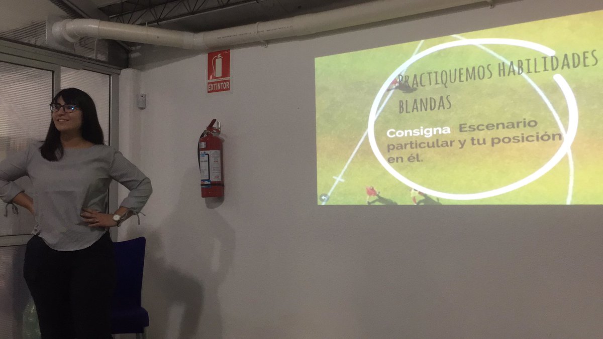 Comenzamos hablando sobre Habilidades blandas hoy en la Meetup de <a href="/NahualUY/">Nahual Uruguay</a> y <a href="/kzsoftworks/">Kaizen Softworks</a>